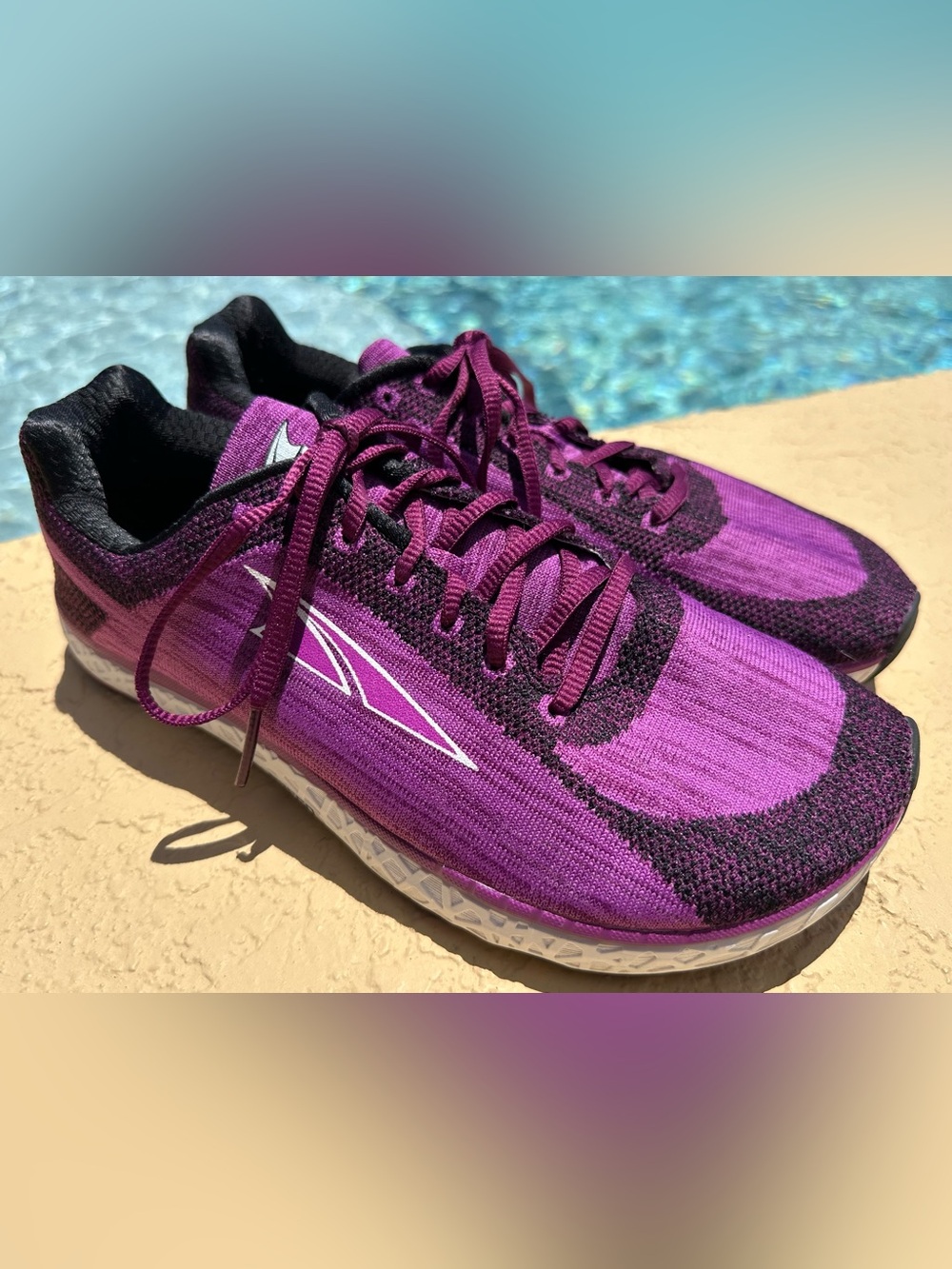 Altra Escalante Zero Drop Purple Running Shoes AFW1733G-3 Women Size 10 in VGC